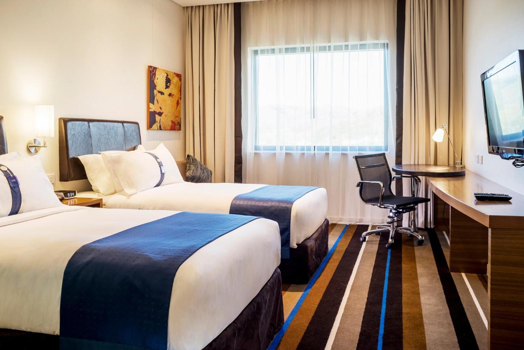 Holiday Inn Express Port Moresby By Ihg Exterior photo