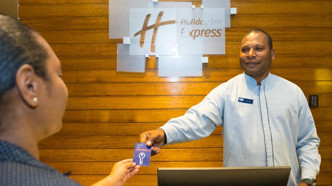 Holiday Inn Express Port Moresby By Ihg Exterior photo